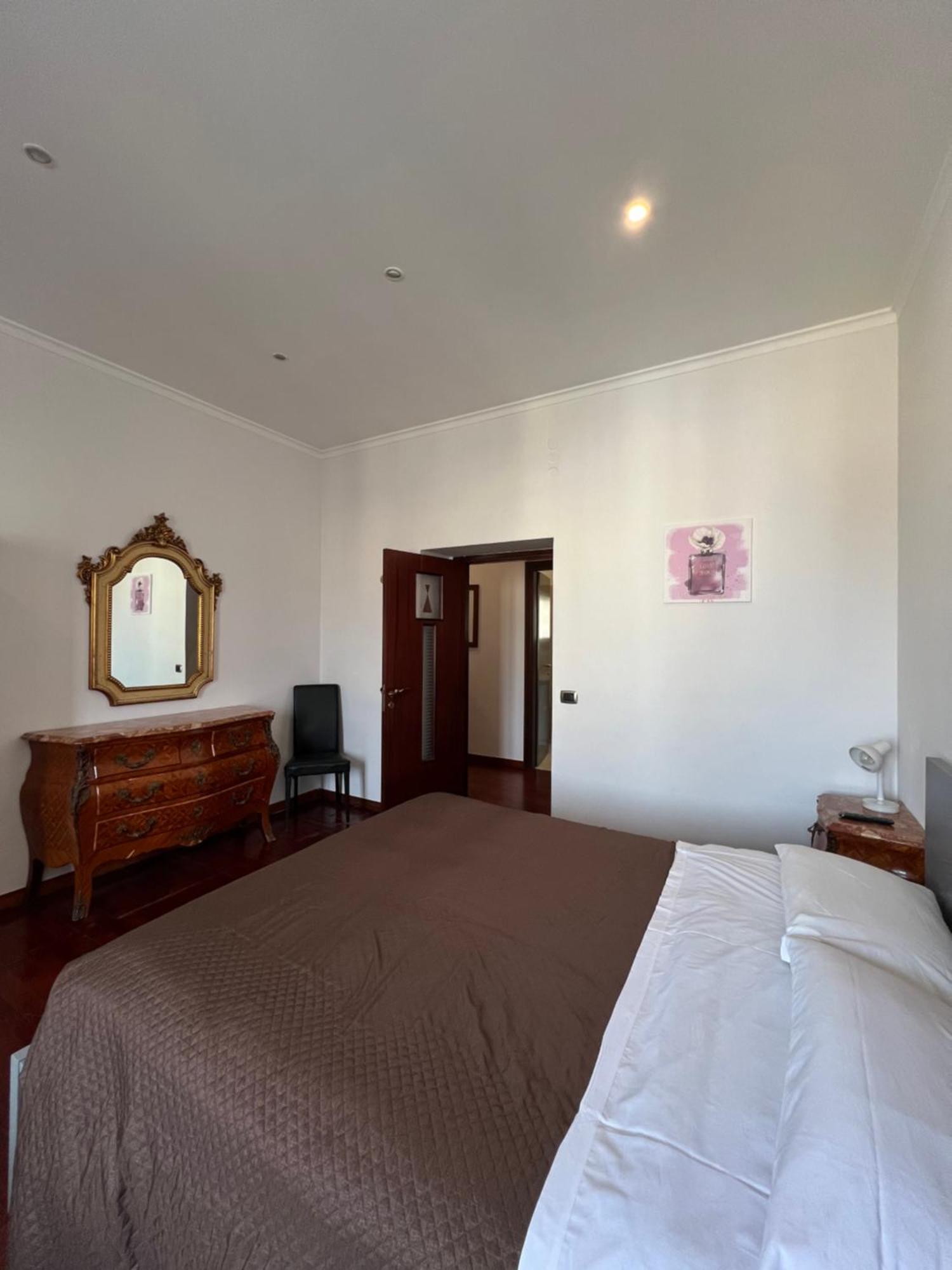 ナポリ Bruno House Bed & Breakfast エクステリア 写真